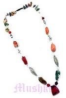 Sing Row Agate Pendant Necklace - click here for large view